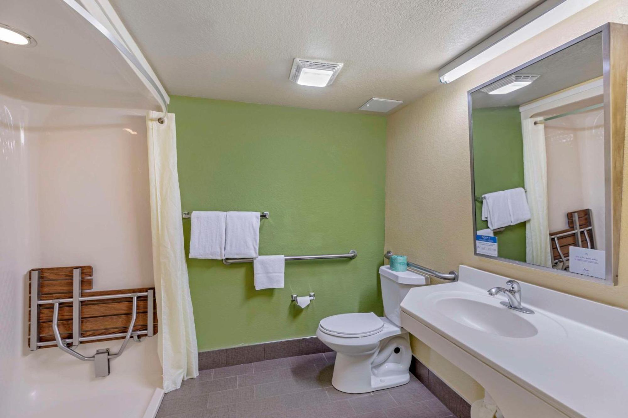 Inn Sleep Denver Tech Center 3*